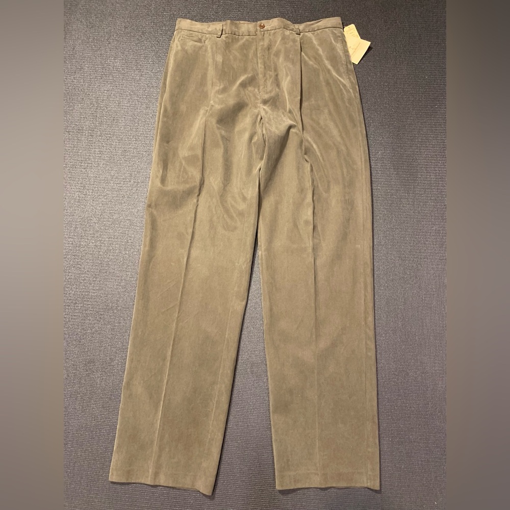 New Tommy Bahama Hyannisburg Pleated Dress Pant Khaki T1283 Size 38x34